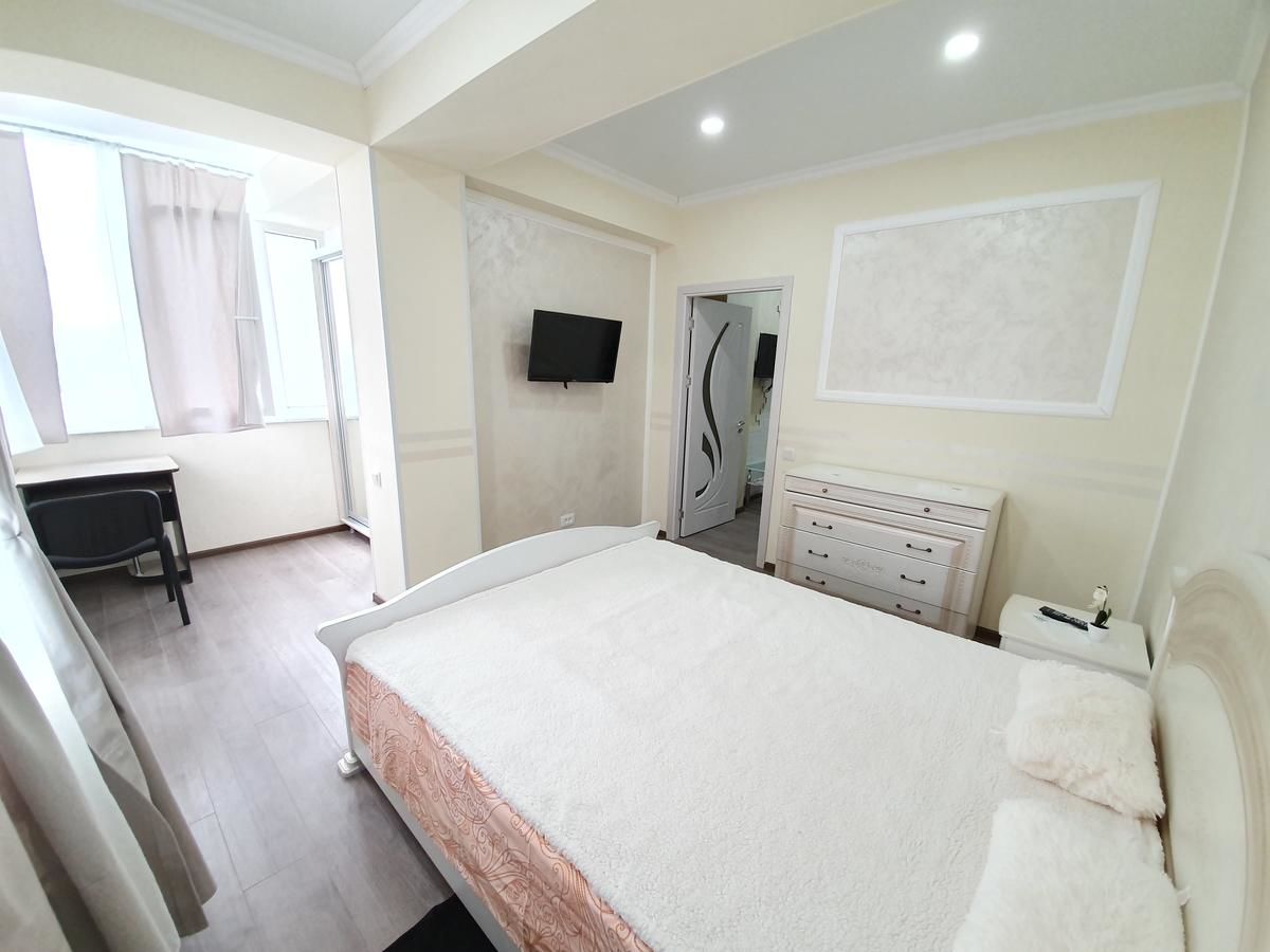 Апартаменты Rent Apartmens 2-Rooms Romana street Кишинёв-33